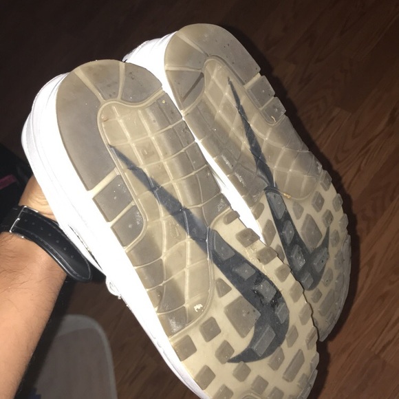 Nike Air Max Jewel - Picture 3 of 3